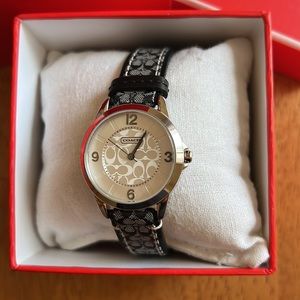Coach watch- women’s